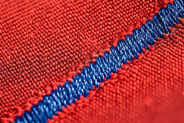 Zbliżenie na haftowane nici